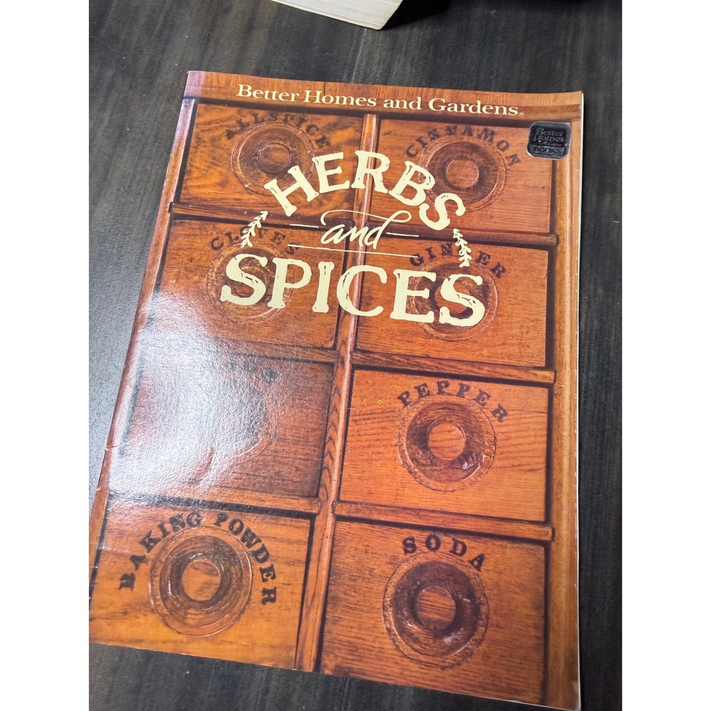 Better Homes and Gardens Herbs and Spices Cookbook Softcover Reference Guide